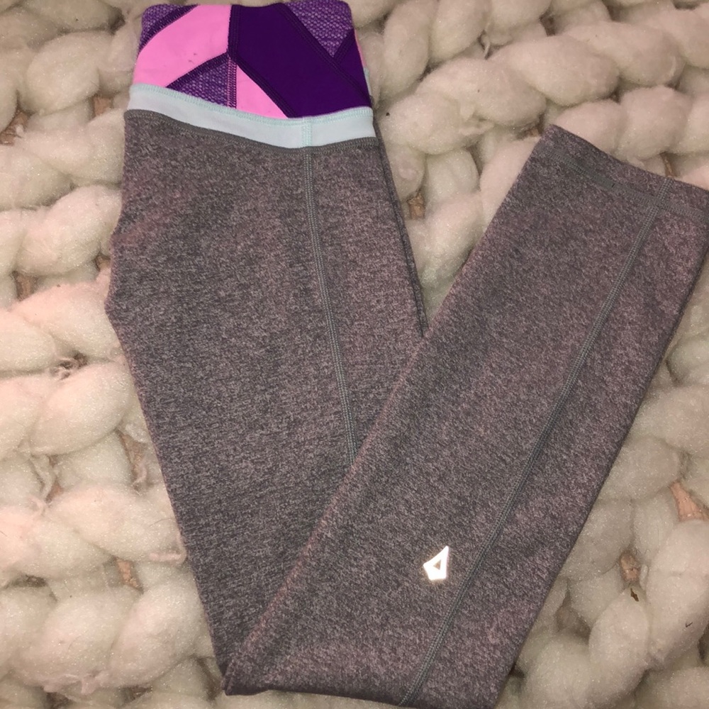 Ivivva leggings